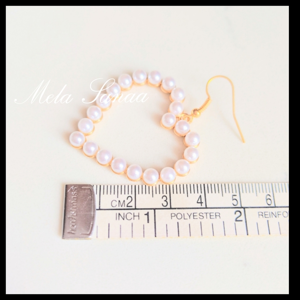 🍒5/$30-Heart Shaped Pearl Earrings🍒 - Picture 3 of 3